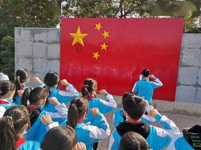 《梦华录》中赵盼儿是如何拿捏爱情的，我们能从中学到什么呢？游戏画面
